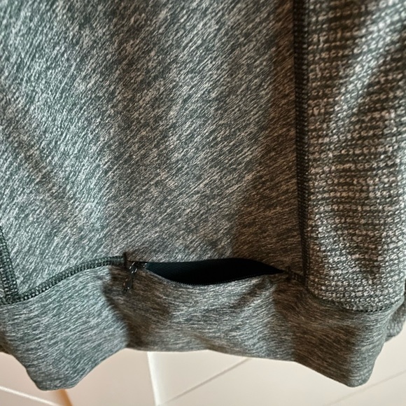 Lululemon Running Top - Picture 4 of 5